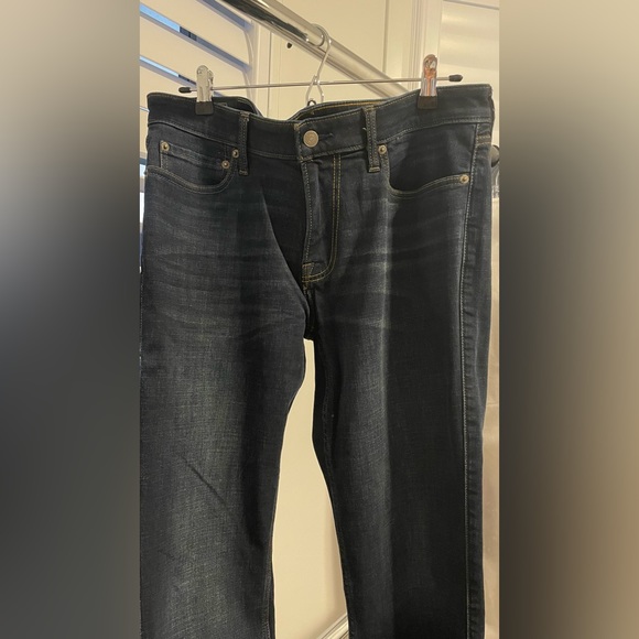 Abercrombie & Fitch jeans - Picture 2 of 4